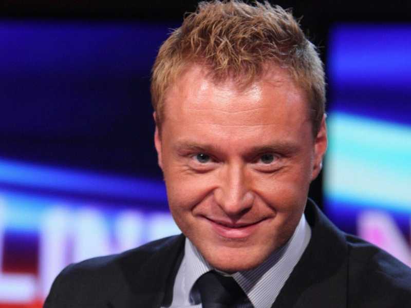 Meloni incontra Bonini di Sky. "Vuoi coordinare la comunicazione del governo?"
