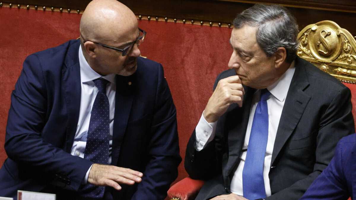 Immagine di Cingolani firma il decreto taglia consumi: ecco cosa cambia