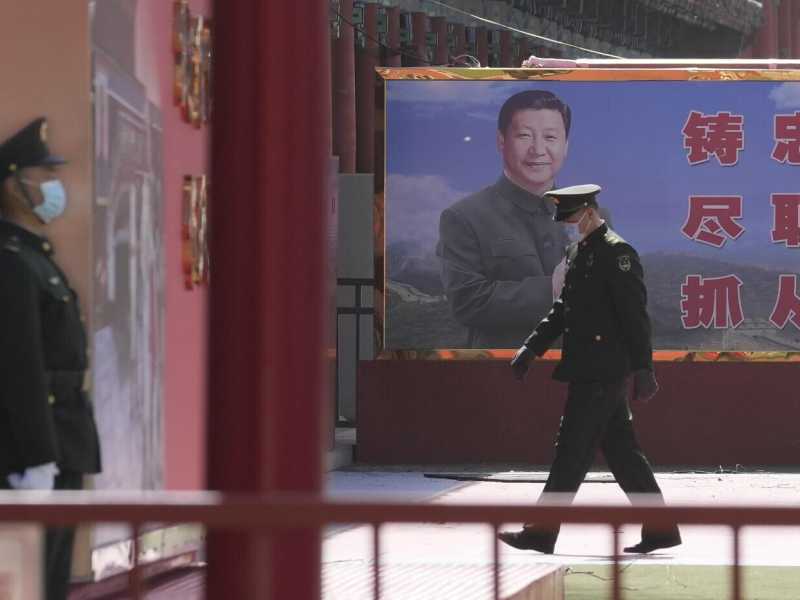 Prima del Congresso censura e propaganda si inaspriscono. La lealtà cinese al Partito