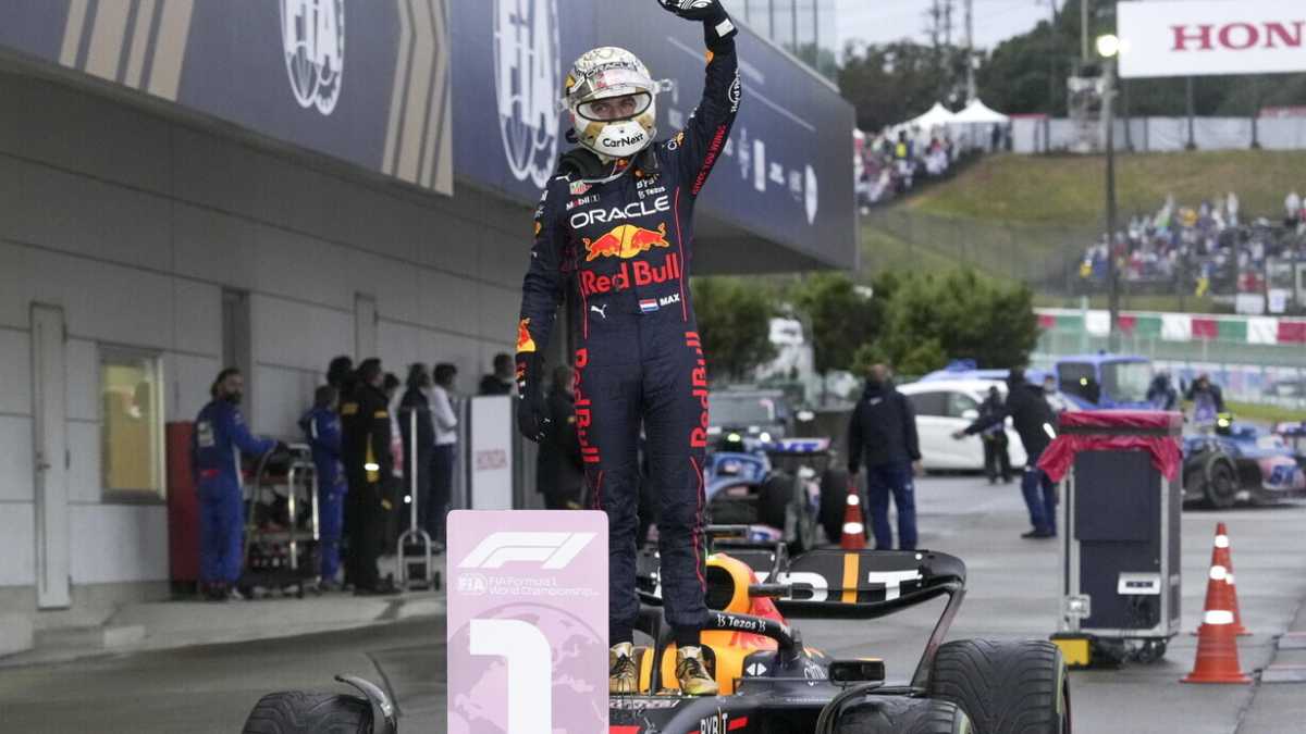 Immagine di Come Senna e Schumacher, Max Verstappen vince a Suzuka ed è campione del mondo