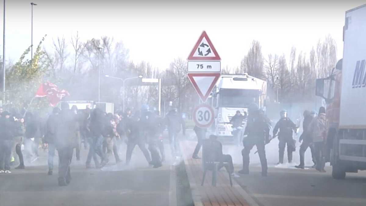 Immagine di Diritto di sciopero non significa fare guerriglia: il caso Italpizza