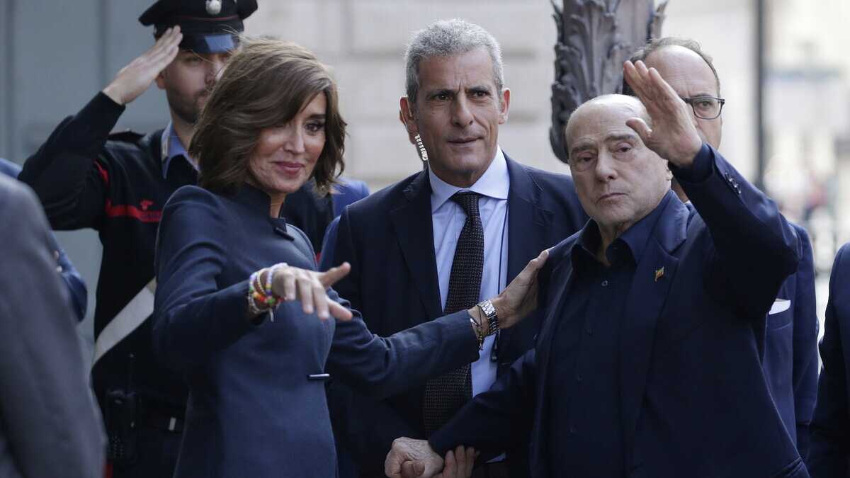 Immagine di Salvini diserta il vertice di centrodestra. Meloni a Villa Grande dal Cav.