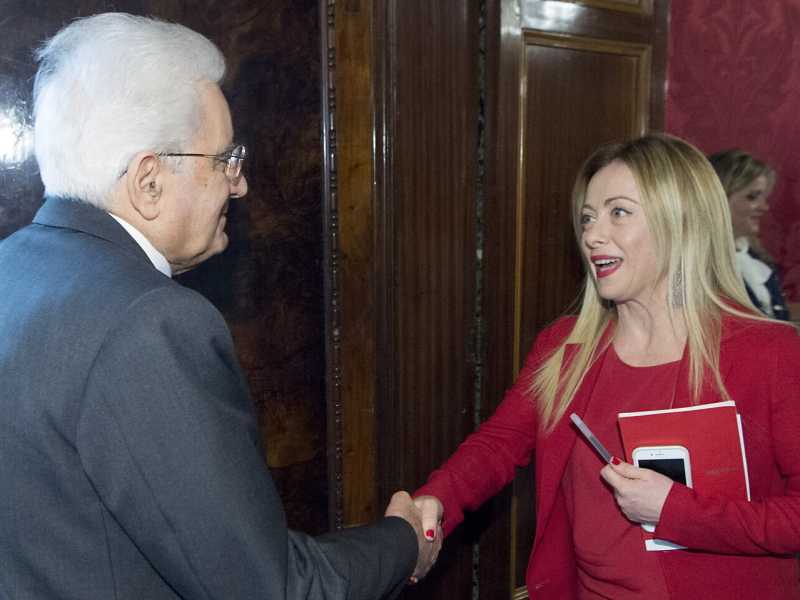 Il Pnrr di Meloni: la vigilanza di Mattarella, il dossier riservato di Draghi. Nomi e cifre da monitorare