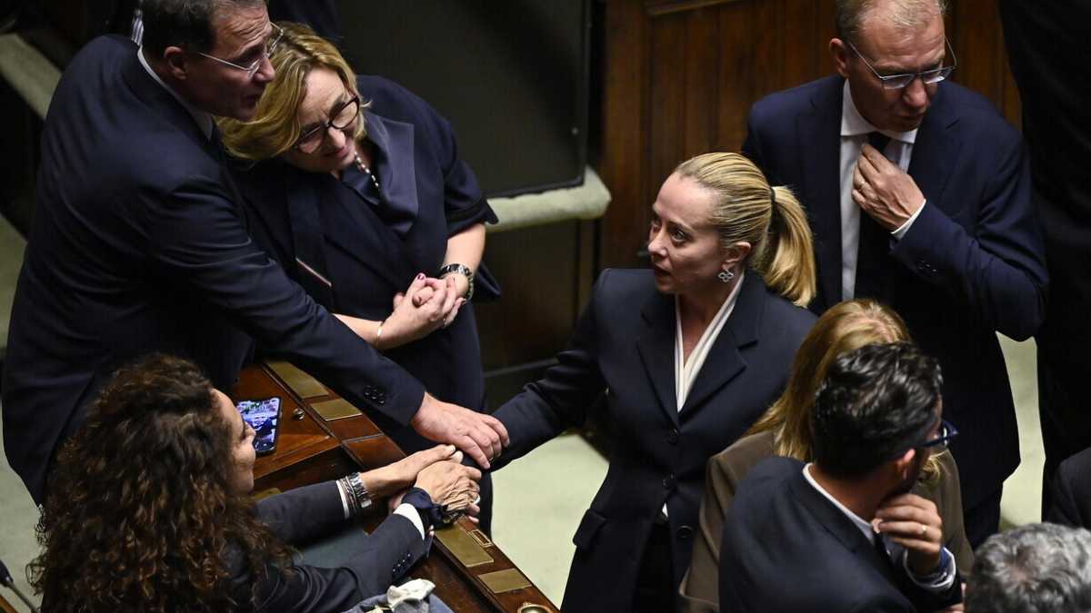 Immagine di I veti azzoppano la coalizione. Meloni deve agire da leader