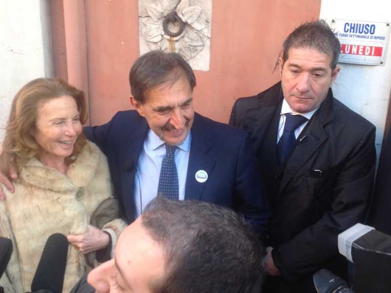 Angiola Filipponio e Ignazio La Russa a Bari nel 2013. Foto di Gabriele De Campis <br />