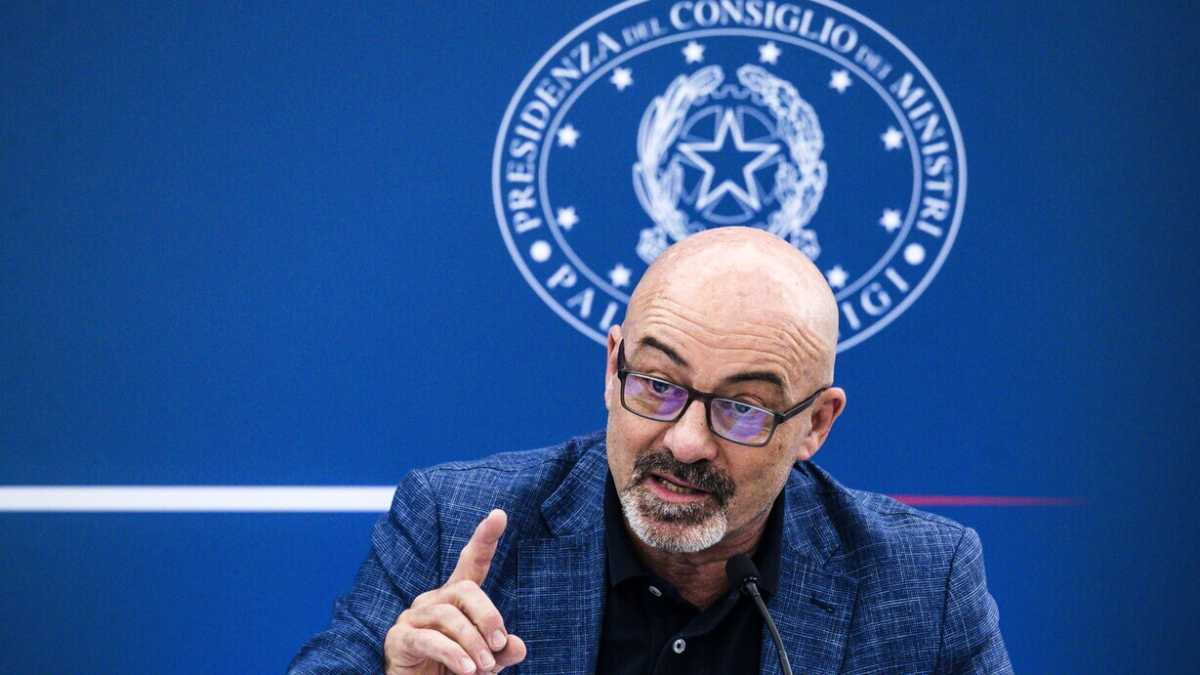 Immagine di Meloni teme la trattativa sul gas in Ue e offre a Cingolani un ruolo da consulente