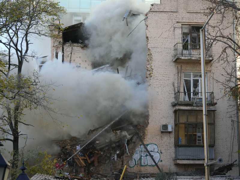 L’Ucraina viene bombardata da droni iraniani camuffati. Tutti gli scambi tra la Russia e l’Iran