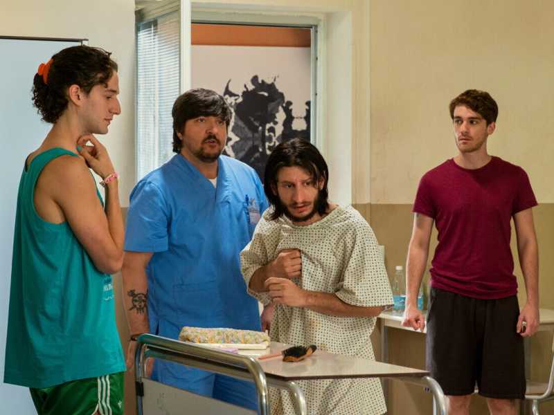 Una scena tratta da Tutto chiede salvezza, la serie Netflix tratta dal romanzo autobiografico di Mencarelli (Ansa)&nbsp;<br />