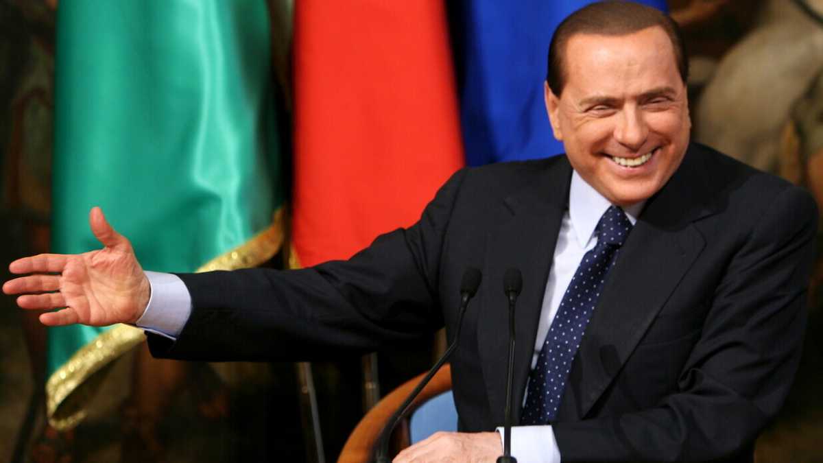 Immagine di Elogio del Lambrusco da non buttare nel lavandino della politica. E al Cav. spetta l'Amarone