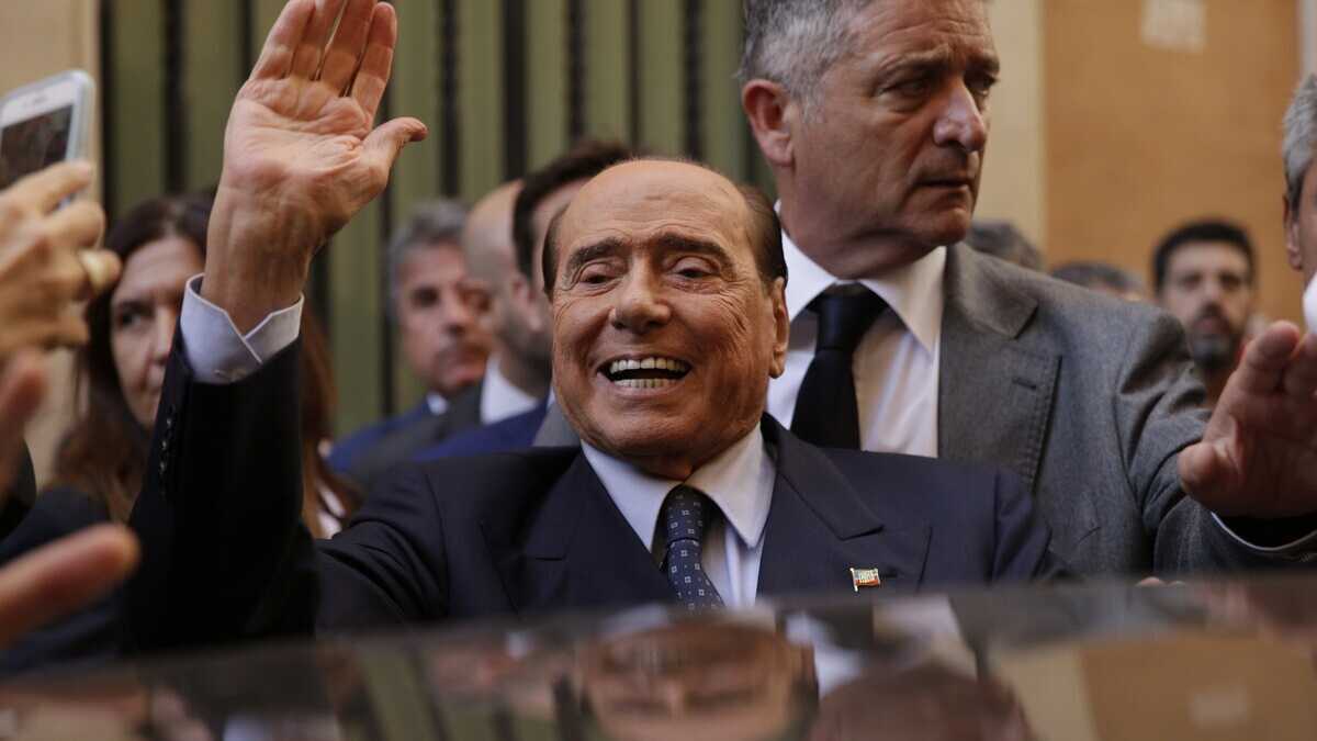 Immagine di “Berlusconi? Vuole sfregiare Meloni”. Ricognizione sul Cav. psico-politico