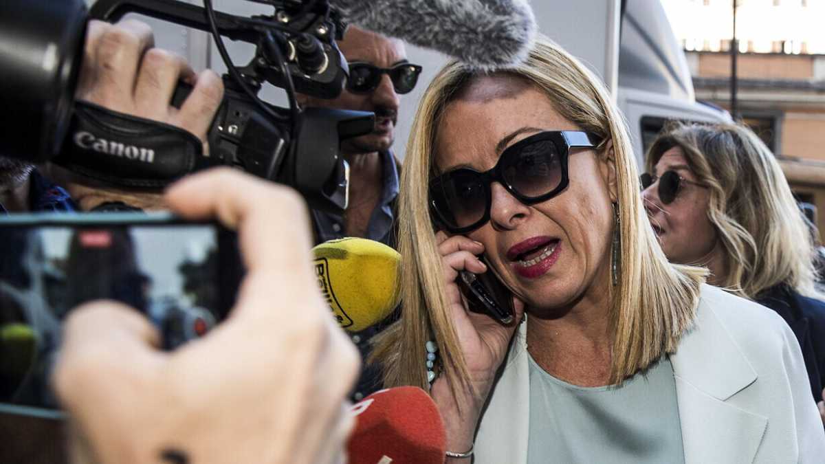 Immagine di Può essere Meloni una Tsipras di destra? Dialogo con Renzi