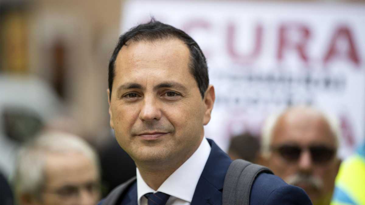 Immagine di L’ex senatore Marco Siclari arrestato dopo due anni e mezzo dall’ordinanza