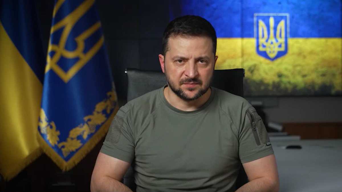 Immagine di Zelensky: "Meloni? Ha assicurato pieno sostegno all'Ucraina. Berlusconi rappresenta pochi italiani"