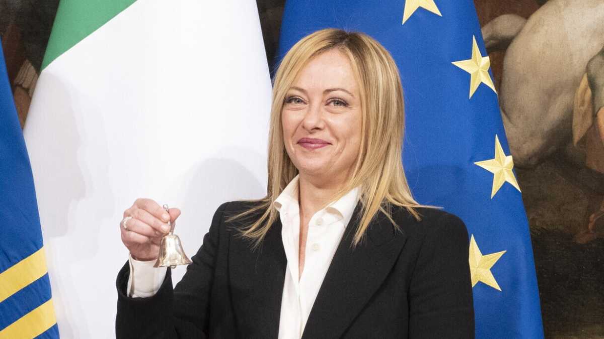 Immagine di Il discorso di Meloni tra Ucraina, bollette e donne: "Governerò 5 anni"