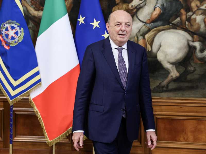Pichetto si affida a Cingolani: "Sul gas ho bisogno di te. Massima continuità"