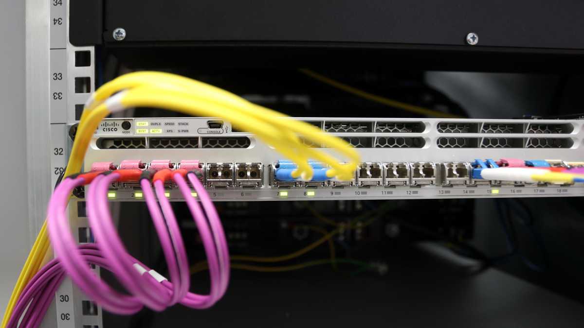 Immagine di La strada europea di Meloni passa dalle telecomunicazioni