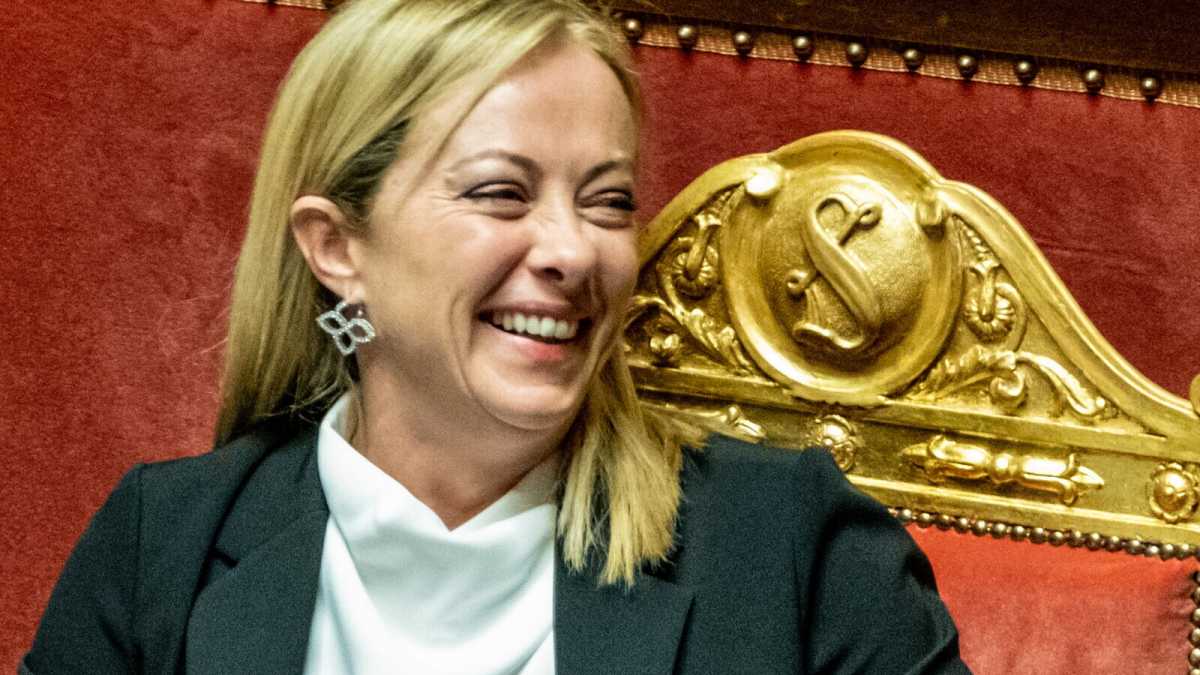 Immagine di Il governo Meloni è (Enzo) Fortunato. La rete dei capi di gabinetto. La scuola dei grand commis