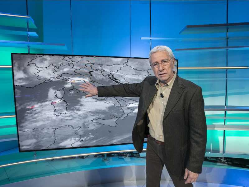 Sottocorona su La7 comincia con la mappa delle piogge, con alcune costanti che è bello ritrovare quasi ogni giorno (foto LaPresse) <br />
