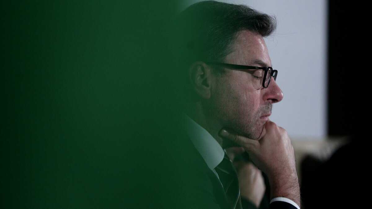 Immagine di Airport Giorgetti. Riapre la trattativa Ita e cita Einaudi. Nelle sue smorfie c'è già la manovra