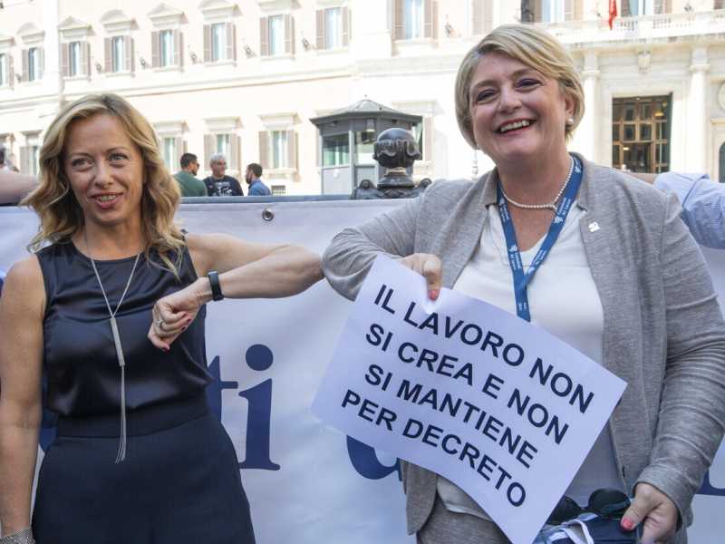 Altro che discontinuità sul reddito di cittadinanza. Il governo Meloni proroga (ancora) i navigator