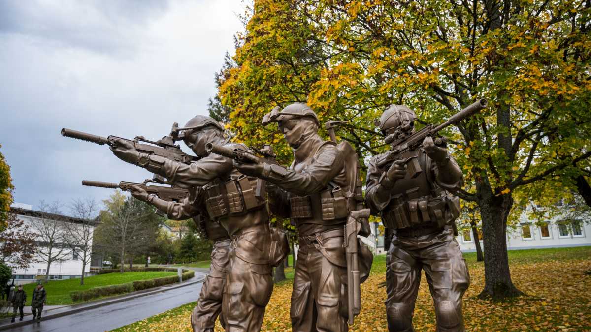 Immagine di La pacchia è davvero finita. L’Unione europea deve accelerare il decollo della difesa comune