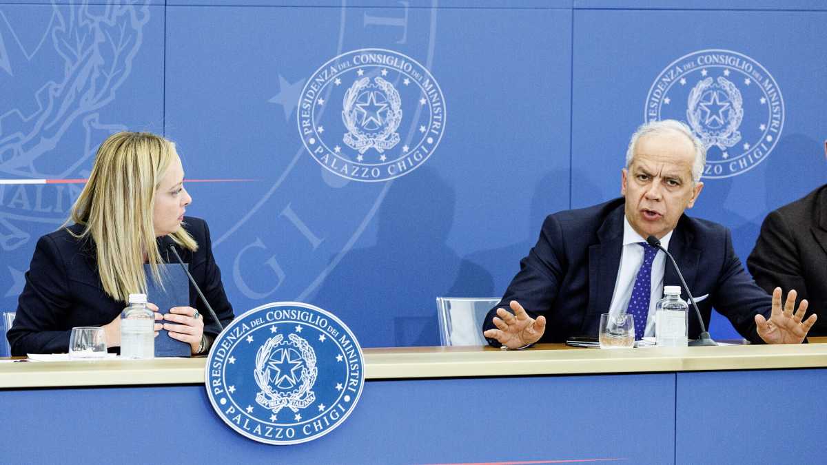 Immagine di Com'è nato il pasticcio di Meloni e Piantedosi sui rave