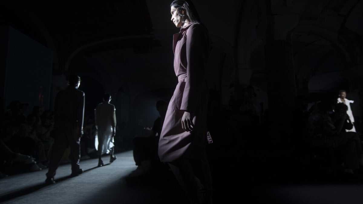 Immagine di Narrativa del corpo vestito