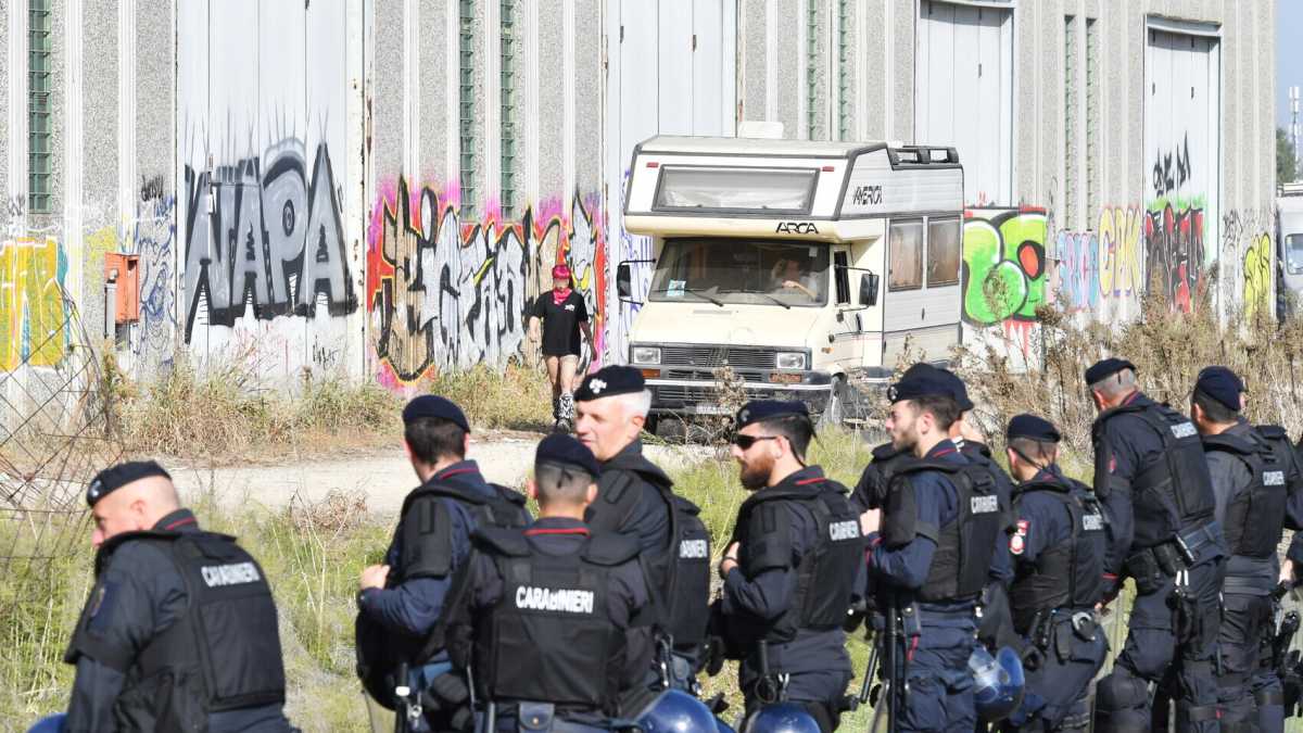 Immagine di Anatomia della legge anti rave: pensata male e scritta peggio