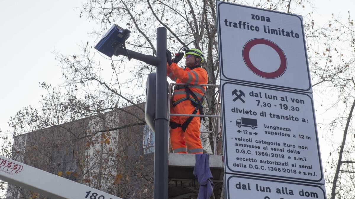 Immagine di C’era una volta la disfida su Area B. Il comune in difficoltà scende a patti
