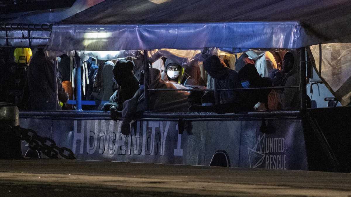 Immagine di Tra ong e governo è già muro contro muro: al Tar il decreto di Salvini e Piantedosi
