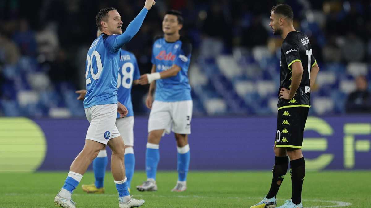 Immagine di Soltanto il Mondiale può spaccare questo Napoli