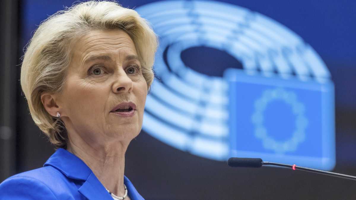 Immagine di L'Ue avverte l'Italia: "Non facciamo differenze" tra le ong e le altre navi