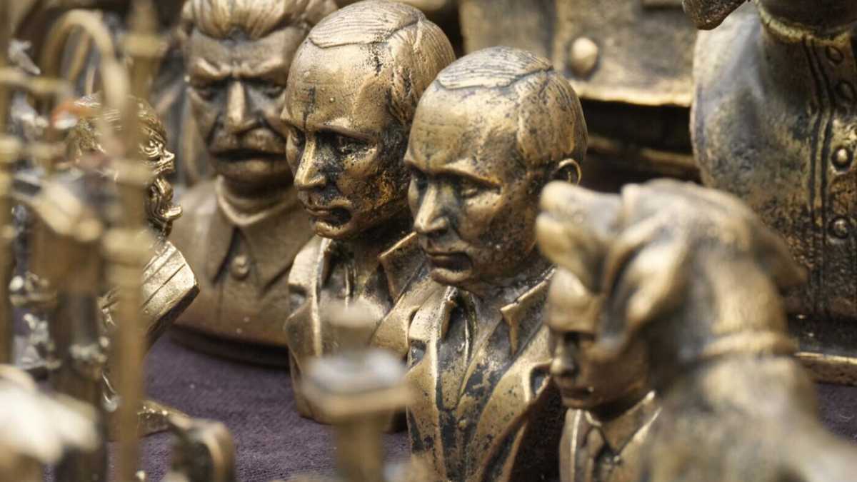 Immagine di A Mosca si disgrega il potere di comando di Putin, autocrate in disgrazia