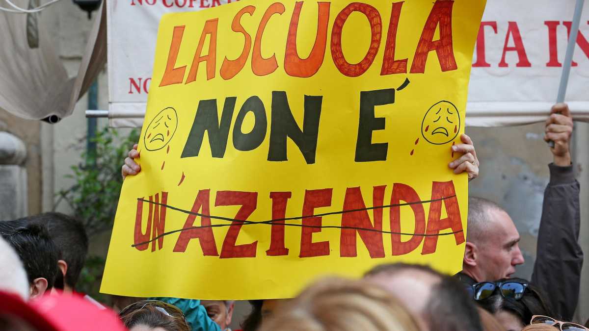 Immagine di Lo sciopero che mostra tutta la retorica quando si attacca il sistema scuola