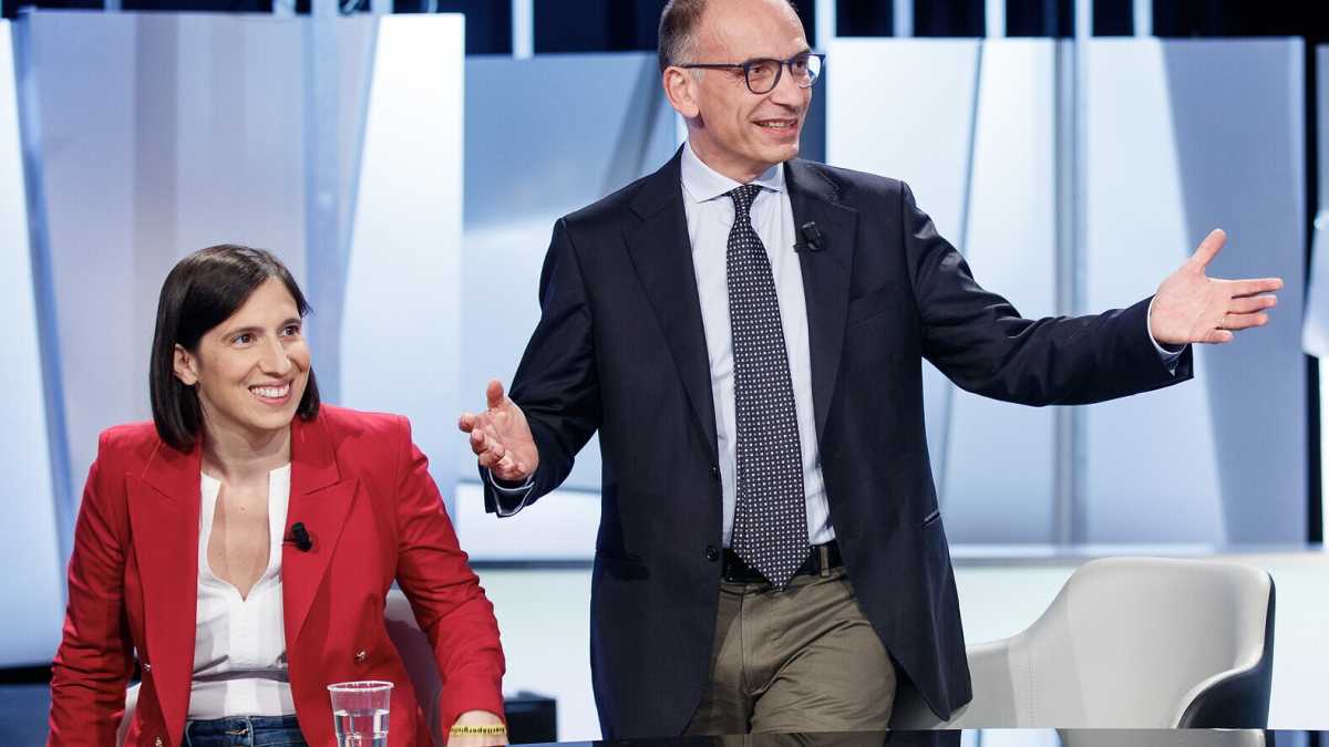 Immagine di La danza immobile di Schlein, Nardella e Bonaccini: nel Pd ci sono i nomi, ma non il confronto