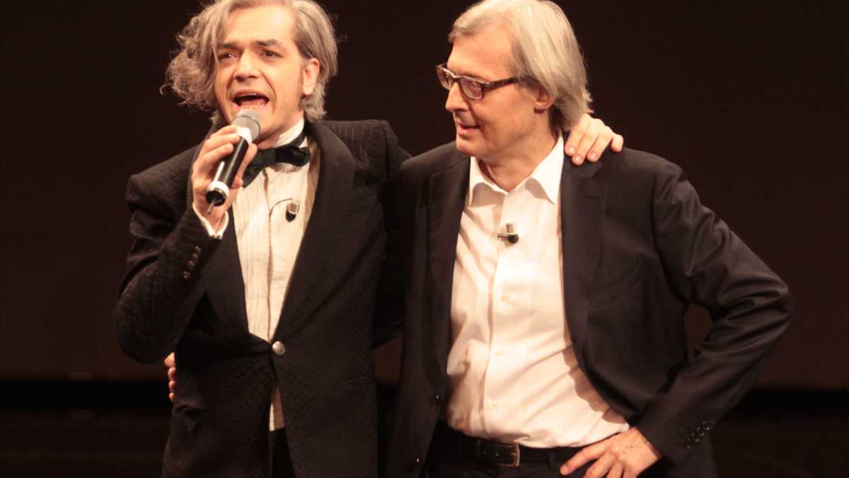 Immagine di In una chat Whatsapp con Sgarbi e Sangiuliano, Morgan svela i suoi piani per la Cultura