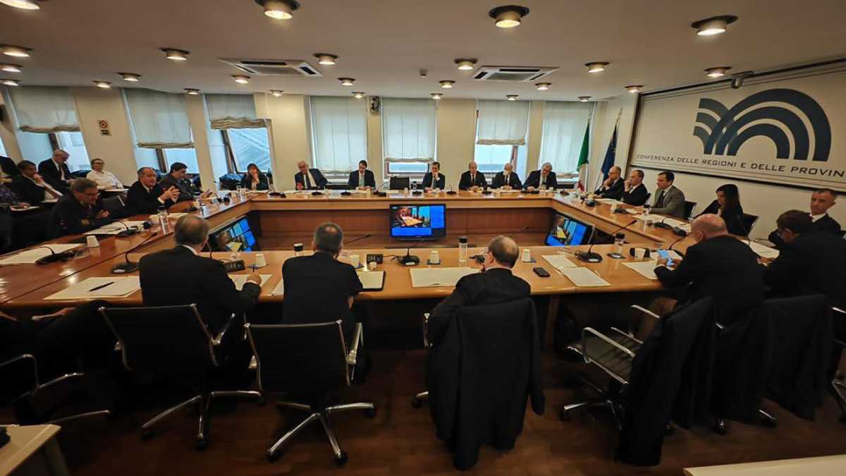 Immagine di “Nessuna spaccatura sull'autonomia", dice Calderoli. L'ottimismo della Lega e i dubbi di Emiliano