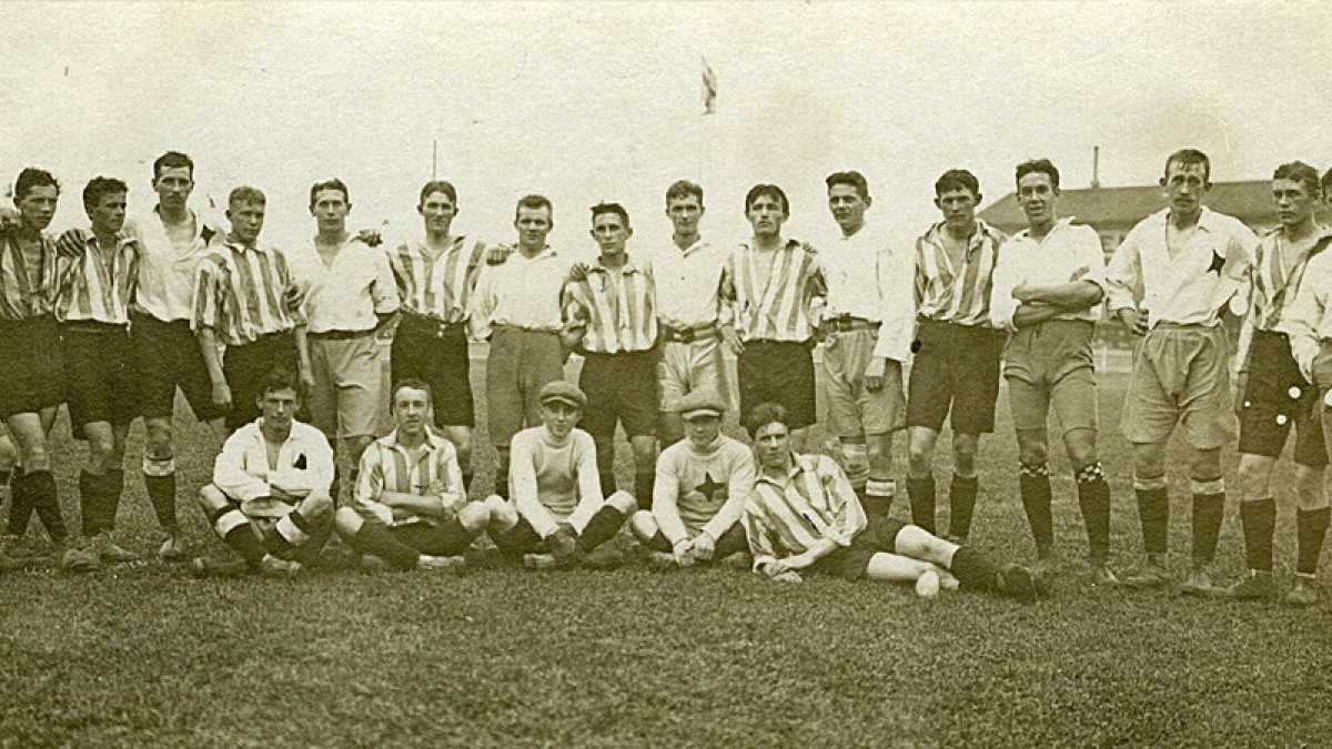 Immagine di Danimarca-Tunisia è anche una storia di calcio e magia
