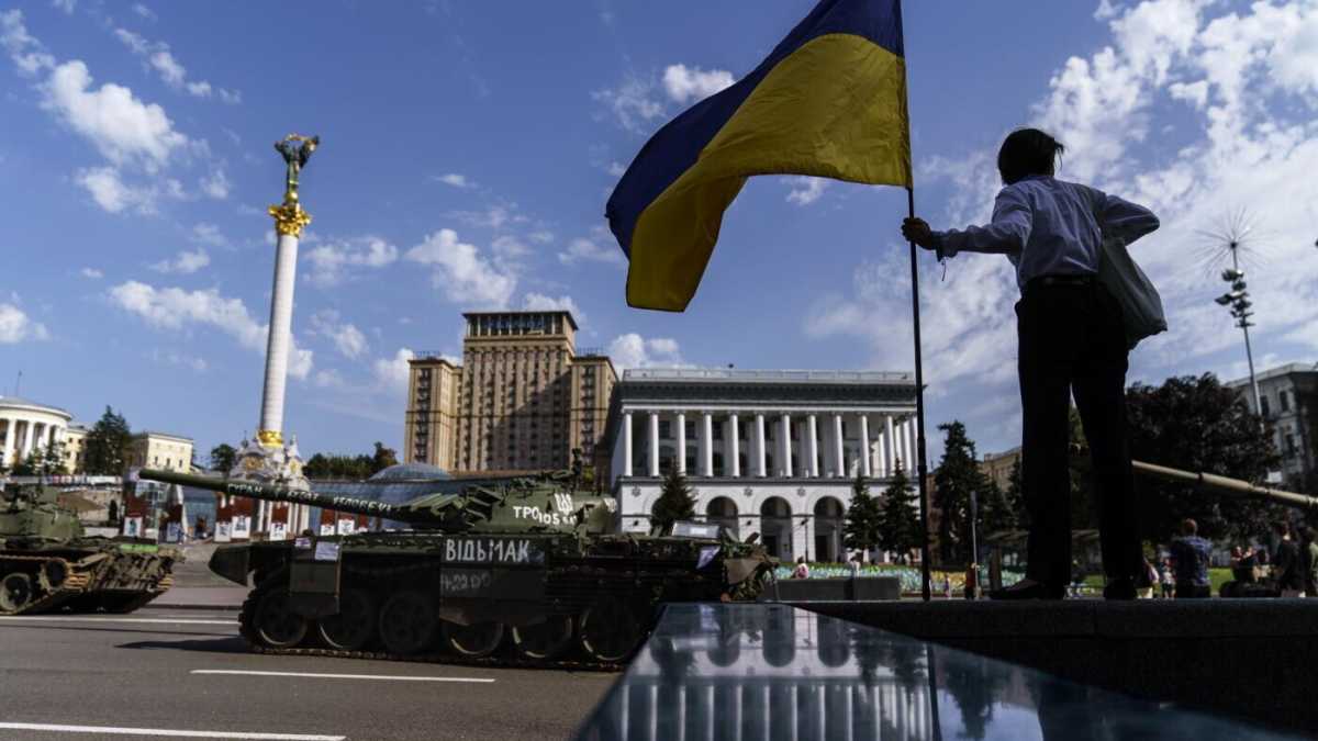 Immagine di Kyiv ricorda la protesta di Euromaidan del 2013: l’inizio della guerra di oggi