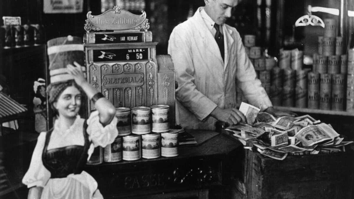 Immagine di Convivere con alta inflazione è dannosissimo, ma anche combatterla ha costi elevati