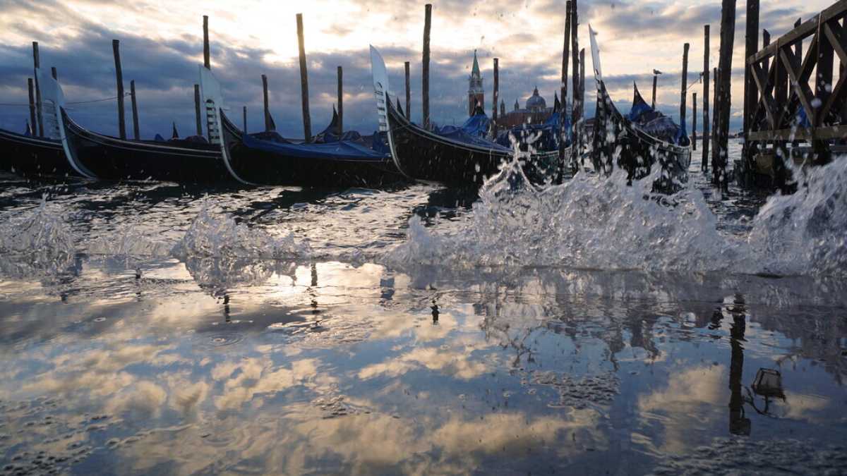 Immagine di Il Mose ha fatto aumentare il valore degli immobili di Venezia del 4,5%. Alla faccia di Cacciari