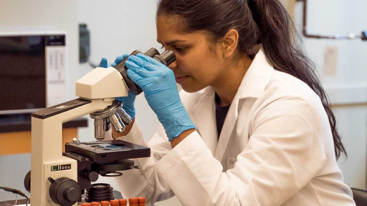 Immagine di Non bisogna "credere" nella scienza, ma fidarsi del metodo scientifico