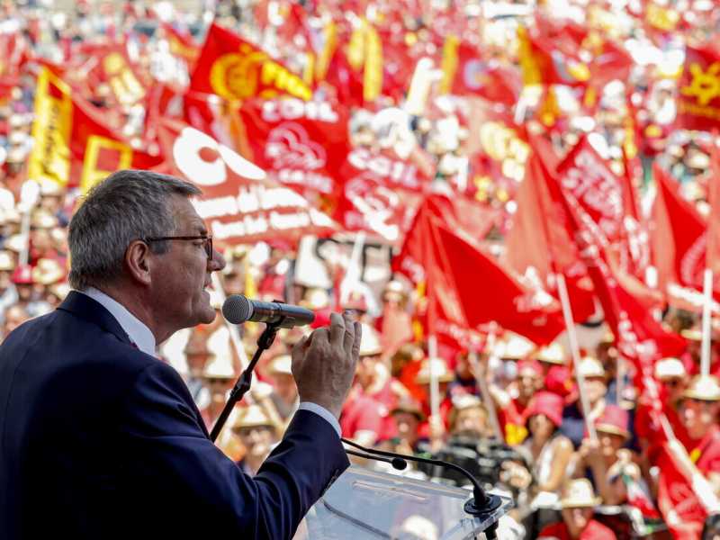 Sciopero o no? La manovra di Meloni spiazza la Cgil, che si riunisce per elaborare una risposta