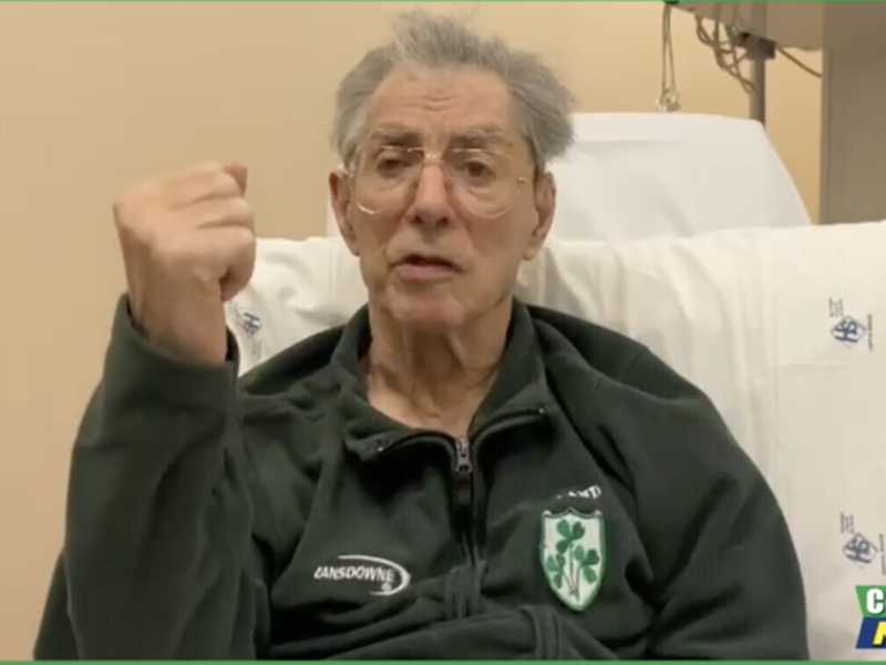 Bossi non molla e manda un video dall'ospedale: il Comitato nord va avanti