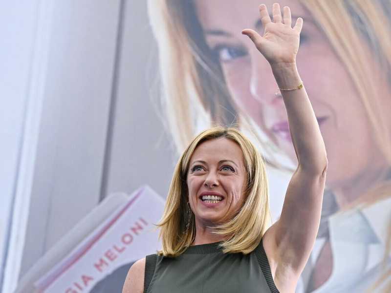 "La Rai? A noi!". L'incontro segreto Meloni-Fuortes: Rossi diggì o sarà scontro
