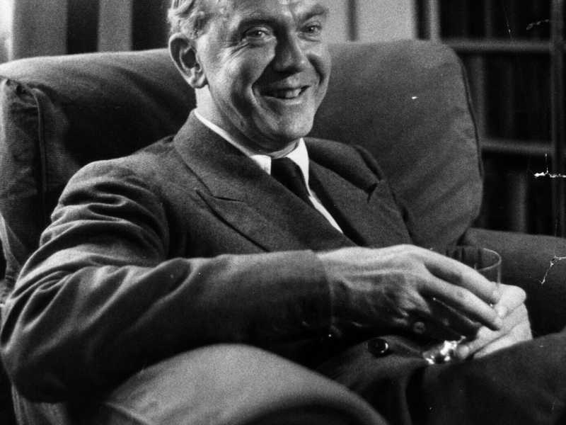 Graham Greene (1904-1991) (foto by Kurt Hutton/Picture Post/Hulton Archive/Getty Images) <br />