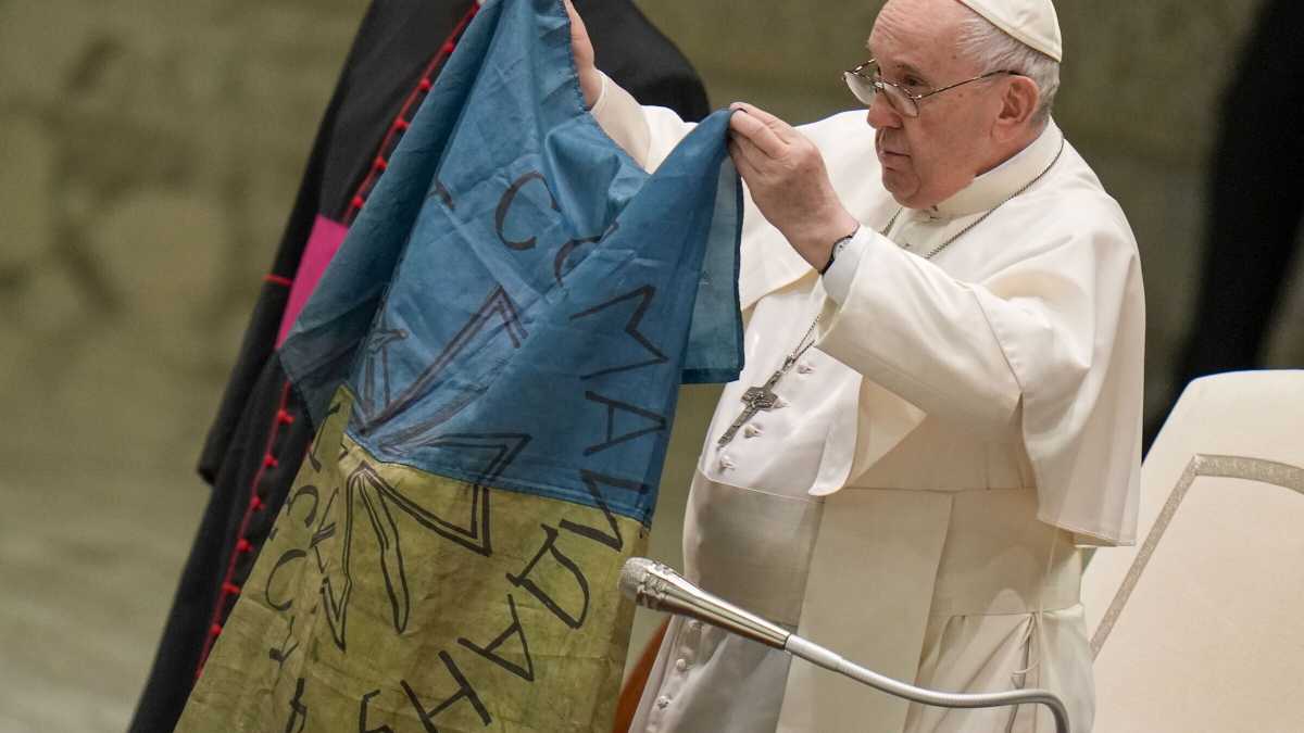 Immagine di La gaffe di Papa Francesco sulle minoranze etniche e il difficile dialogo con la Russia