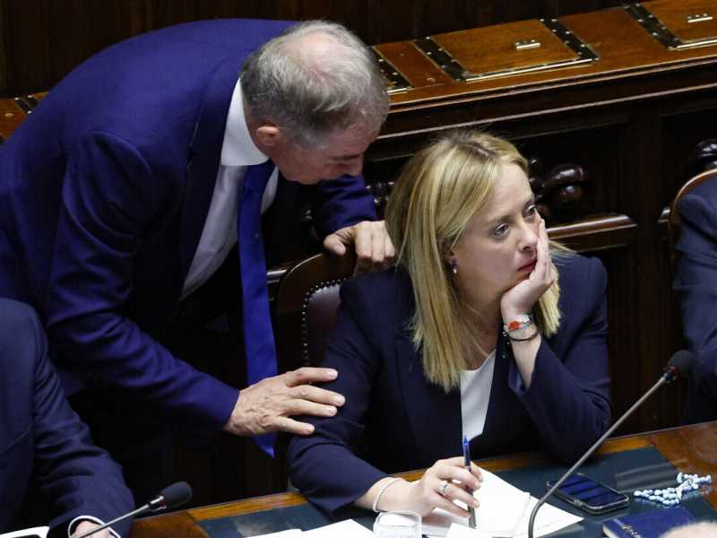 Urso prova a soffiare l'Energia a Pichetto: Meloni vuole accentrare tutto