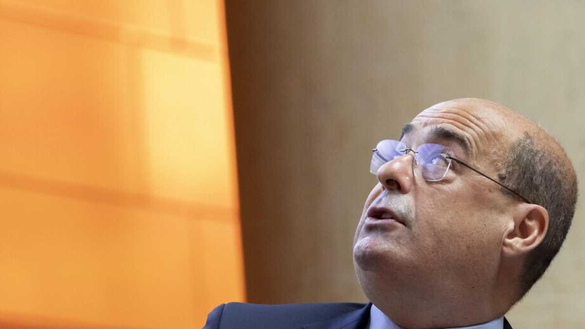 Immagine di Zinga, scuola di demerito