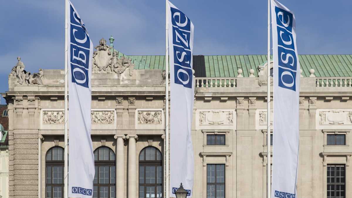 Immagine di Al vertice Osce la Polonia guida l’isolamento di Mosca. Sembra la fine, ma “il vecchio arnese” serve ancora
